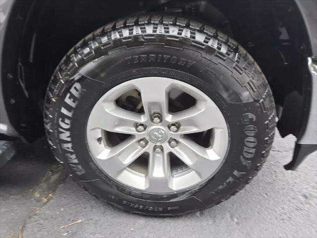 2021 Ram 1500 Laramie Crew Cab 4x4 57 Box