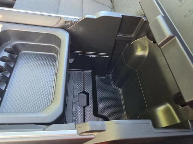 2019 Ram 1500 Big Horn/Lone Star Crew Cab 4x4 57 Box