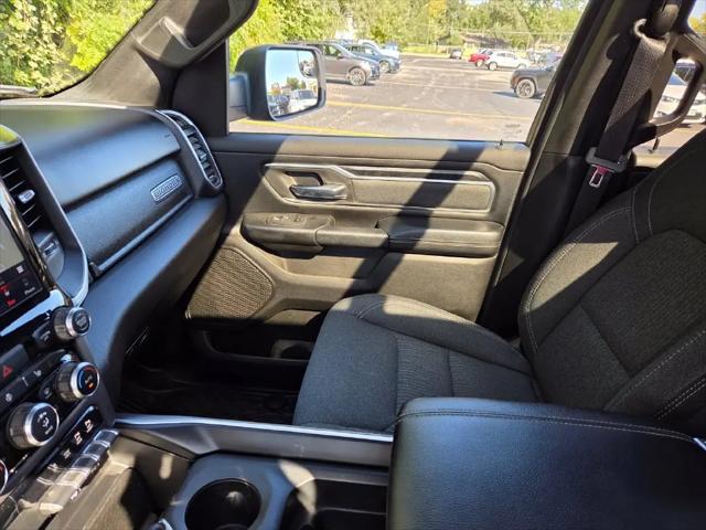 2019 Ram 1500 Big Horn/Lone Star Crew Cab 4x4 57 Box