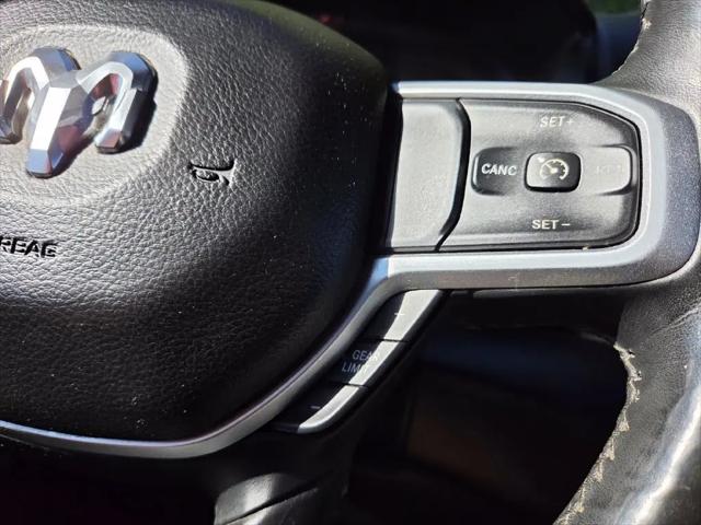 2019 Ram 1500 Big Horn/Lone Star Crew Cab 4x4 57 Box