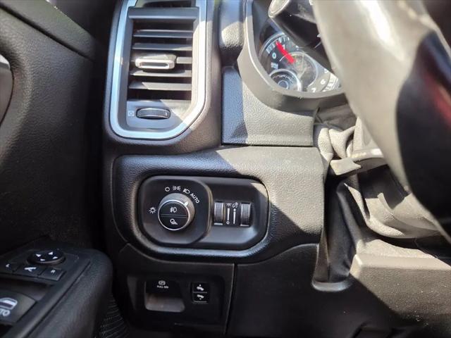 2019 Ram 1500 Big Horn/Lone Star Crew Cab 4x4 57 Box