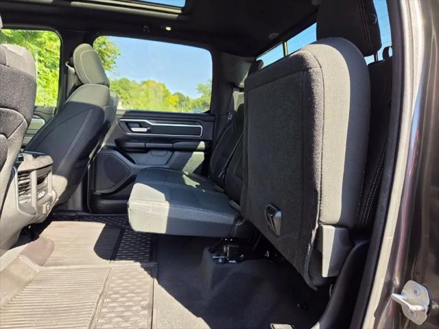 2019 Ram 1500 Big Horn/Lone Star Crew Cab 4x4 57 Box
