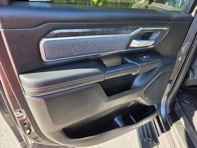 2019 Ram 1500 Big Horn/Lone Star Crew Cab 4x4 57 Box