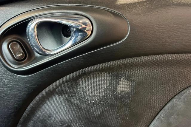 2001 Chrysler PT Cruiser Base