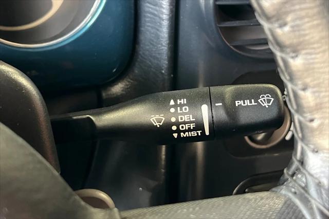 2001 Chrysler PT Cruiser Base