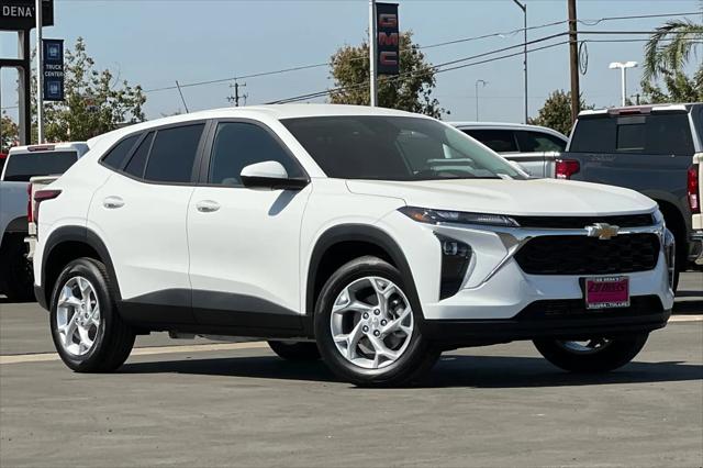 2026 Chevrolet Trax FWD LS