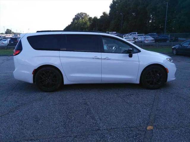 2025 Chrysler Pacifica Limited for sale in Prince George, VA