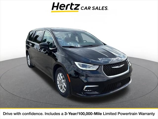 2025 Chrysler Pacifica Select for sale in Des Plaines, IL
