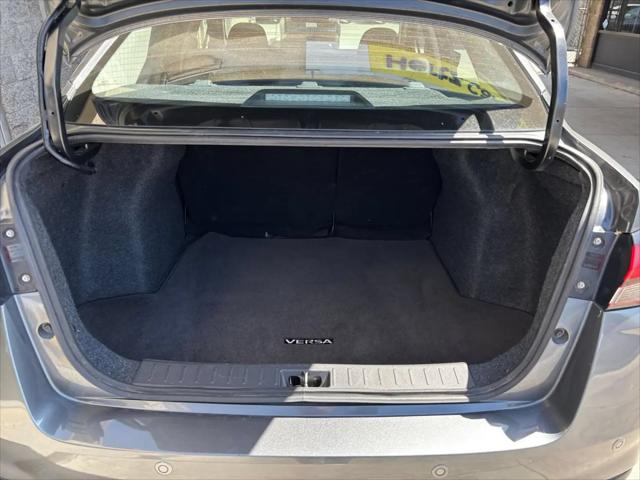 2025 Nissan Versa 1.6 SV