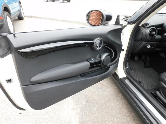 2021 MINI Hardtop Cooper