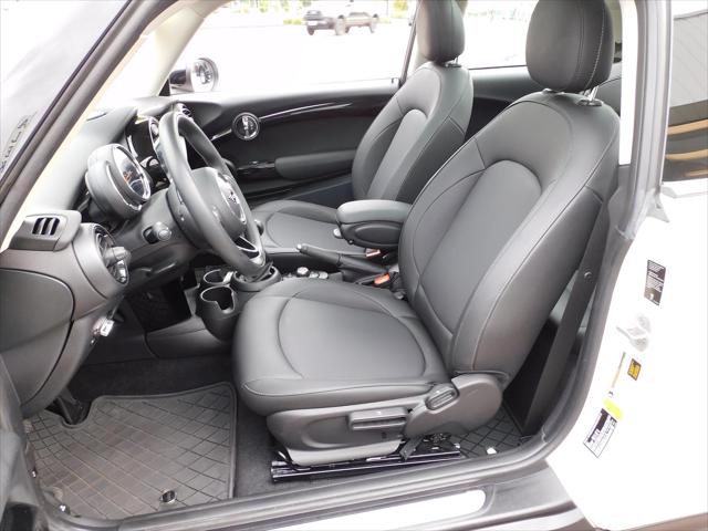 2021 MINI Hardtop Cooper