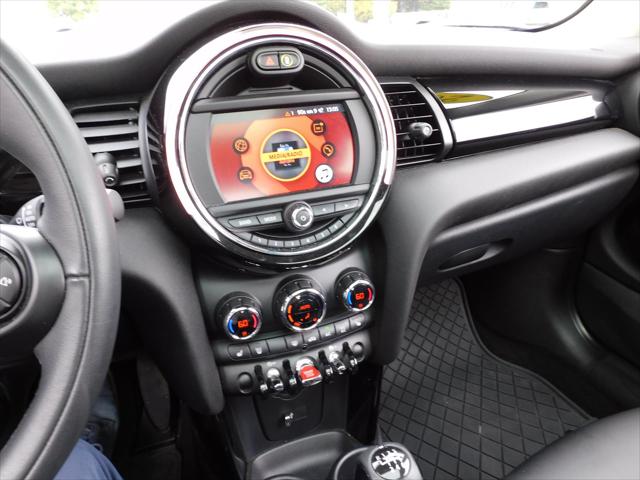 2021 MINI Hardtop Cooper