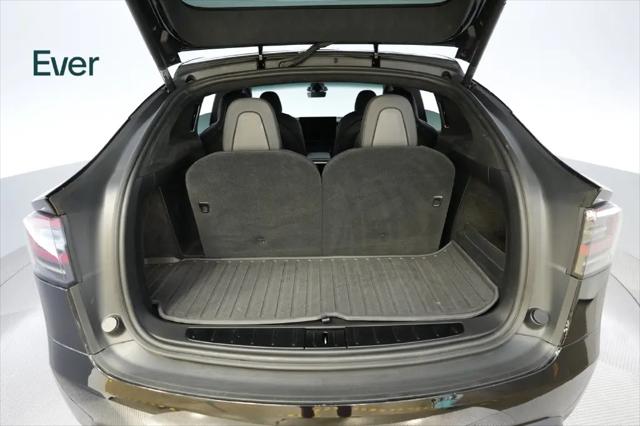 2023 Tesla Model X Standard Range