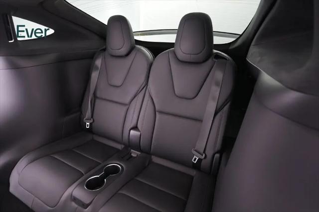 2023 Tesla Model X Standard Range