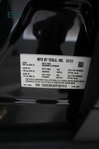 2023 Tesla Model X Standard Range