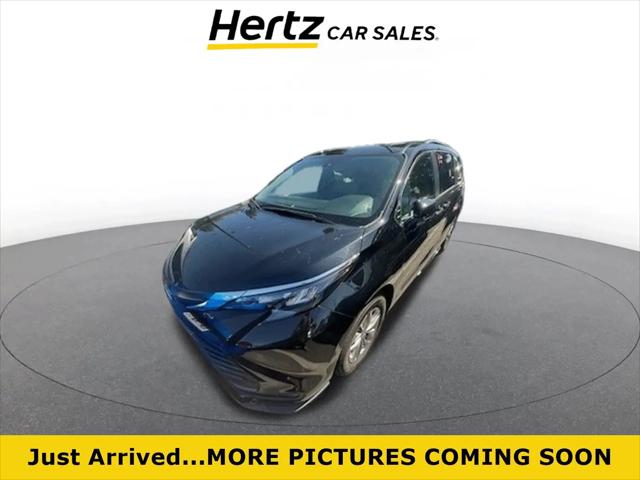 2025 Toyota Sienna XLE for sale in Sacramento, CA
