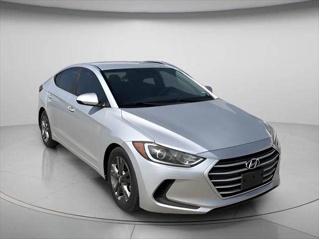 2017 Hyundai Elantra SE for sale in Chillicothe, MO