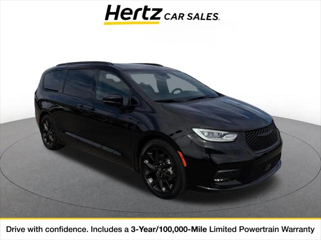 2025 Chrysler Pacifica Limited for sale in Stockton, CA