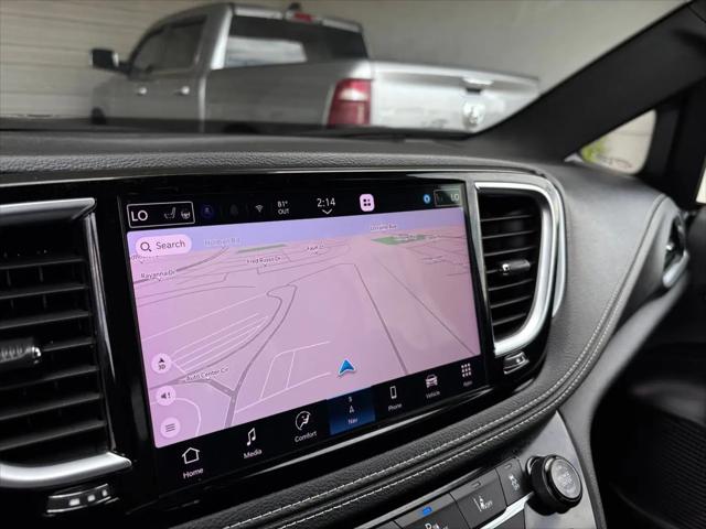 2025 Chrysler Pacifica Limited