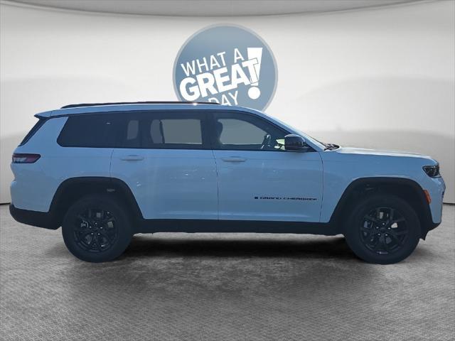 2027 Jeep Grand Cherokee GRAND CHEROKEE L LAREDO ALTITUDE 4X4 2027 Jeep Grand Cherokee GRAND CHEROKEE L LAREDO ALTITUDE 4X4