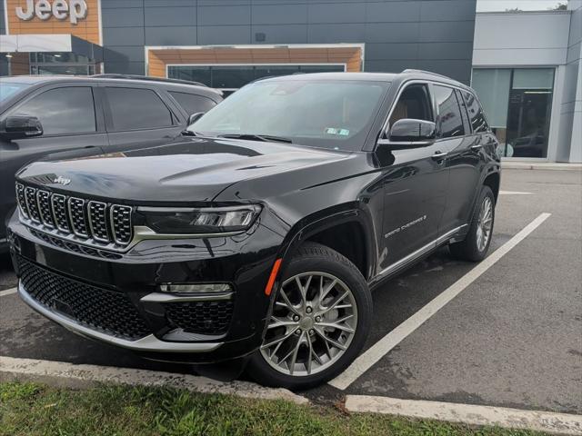 2025 Jeep Grand Cherokee Summit 4x4 2025 Jeep Grand Cherokee Summit 4x4