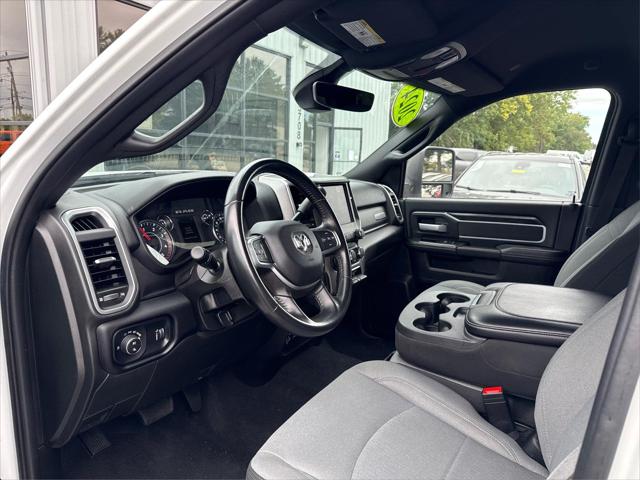 2024 Ram 3500 Big Horn Crew Cab 4x4 8 Box