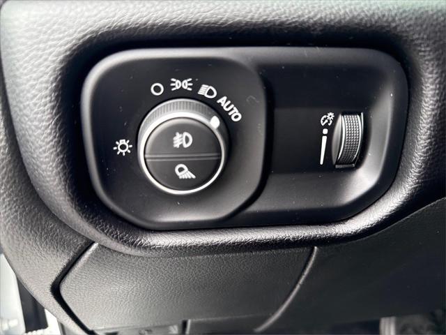 2024 Ram 3500 Big Horn Crew Cab 4x4 8 Box