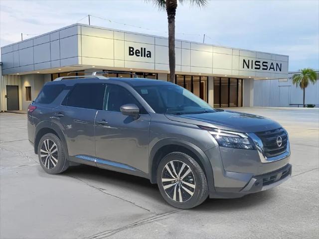 2025 Nissan Pathfinder Platinum FWD