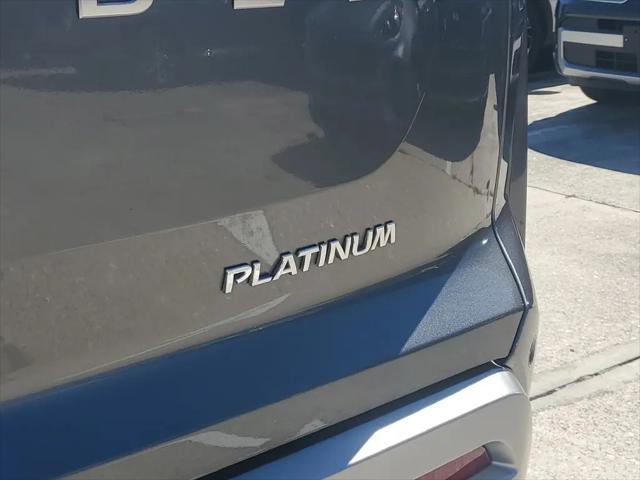 2025 Nissan Pathfinder Platinum FWD