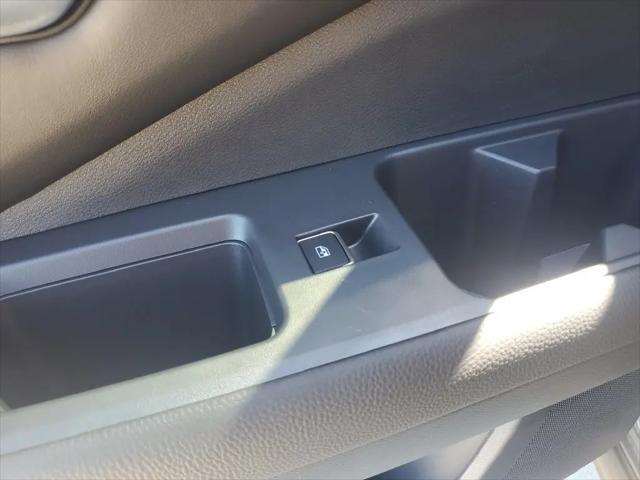 2025 Nissan Pathfinder Platinum FWD