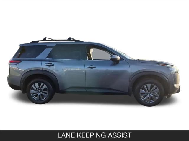 2025 Nissan Pathfinder SV FWD
