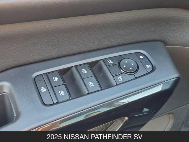 2025 Nissan Pathfinder SV FWD