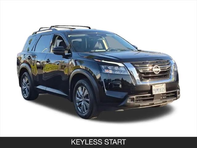 2025 Nissan Pathfinder SV 4WD