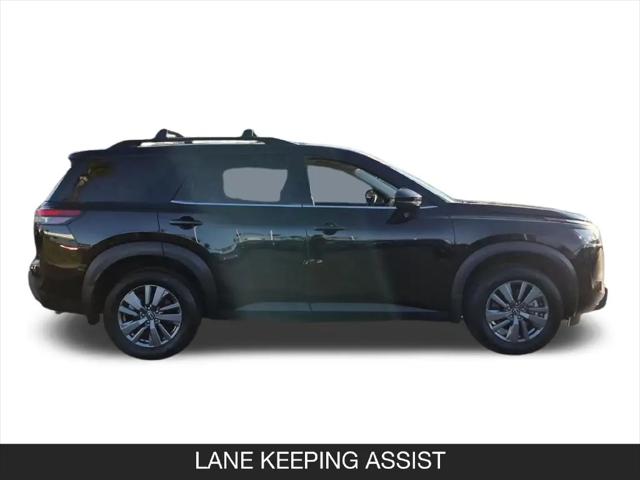2025 Nissan Pathfinder SV 4WD