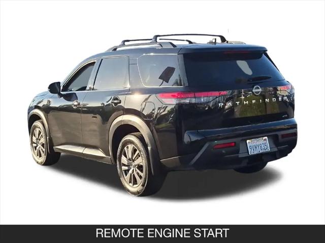 2025 Nissan Pathfinder SV 4WD