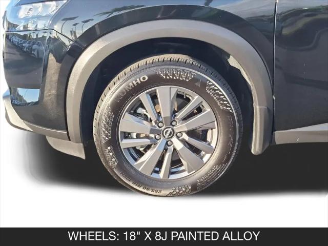 2025 Nissan Pathfinder SV 4WD