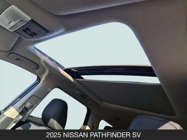 2025 Nissan Pathfinder SV 4WD
