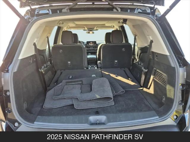 2025 Nissan Pathfinder SV 4WD