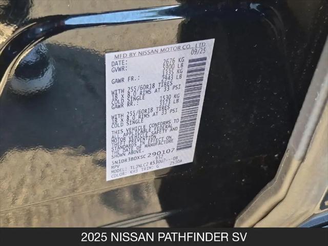 2025 Nissan Pathfinder SV 4WD