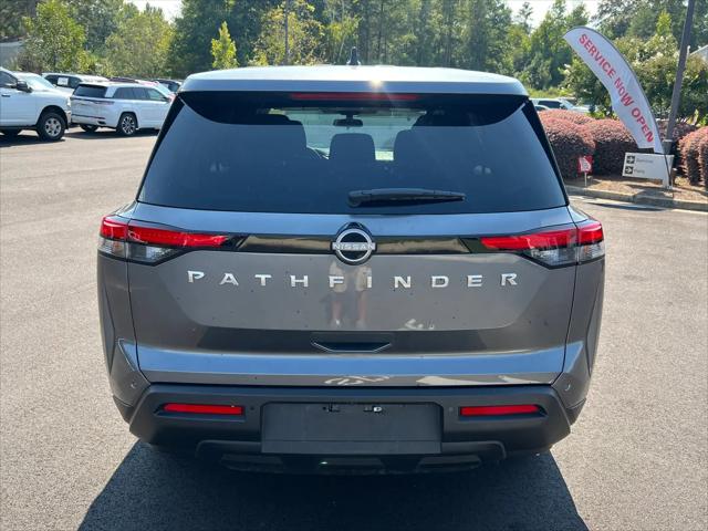 2025 Nissan Pathfinder S FWD