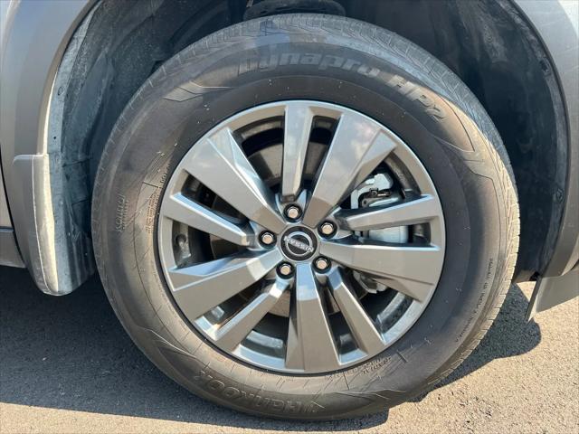 2025 Nissan Pathfinder S FWD