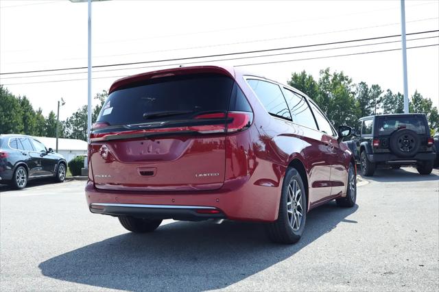 2027 Chrysler Pacifica Limited