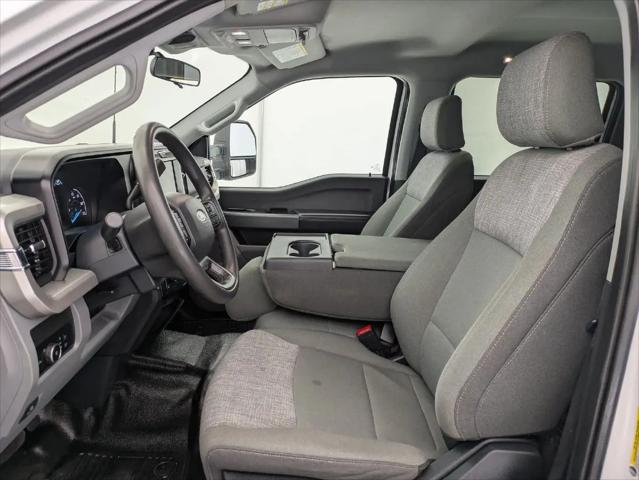 2025 Ford F-350 XLT