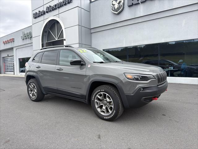 2022 Jeep Cherokee Trailhawk 4x4 2022 Jeep Cherokee Trailhawk 4x4