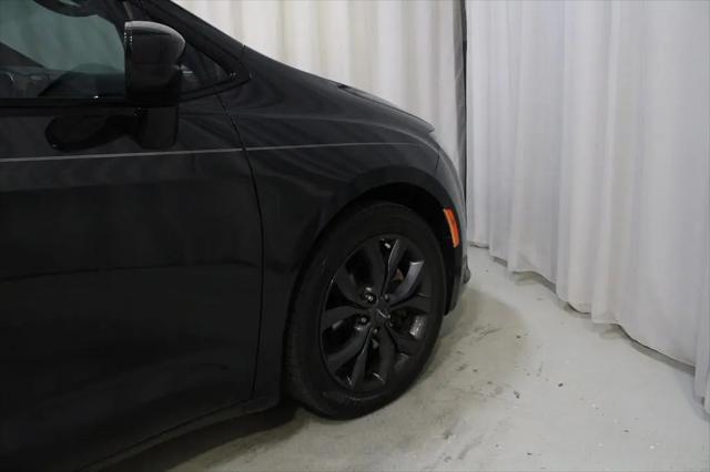 2019 Chrysler Pacifica Touring L Plus