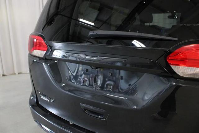 2019 Chrysler Pacifica Touring L Plus