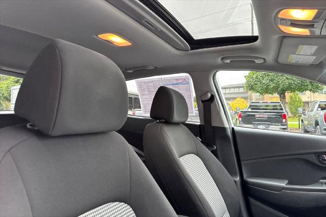 2021 Hyundai Kona SEL Plus