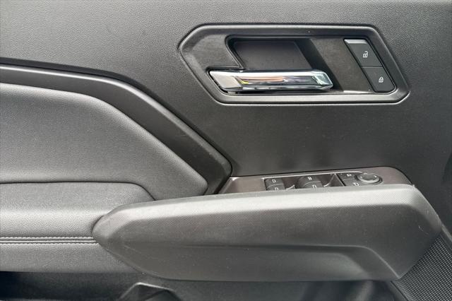 2023 GMC Canyon 4WD Crew Cab Short Box Elevation