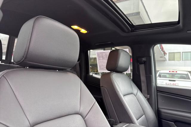 2023 GMC Canyon 4WD Crew Cab Short Box Elevation