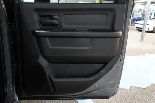 2027 Ram 3500 Chassis Cab Tradesman